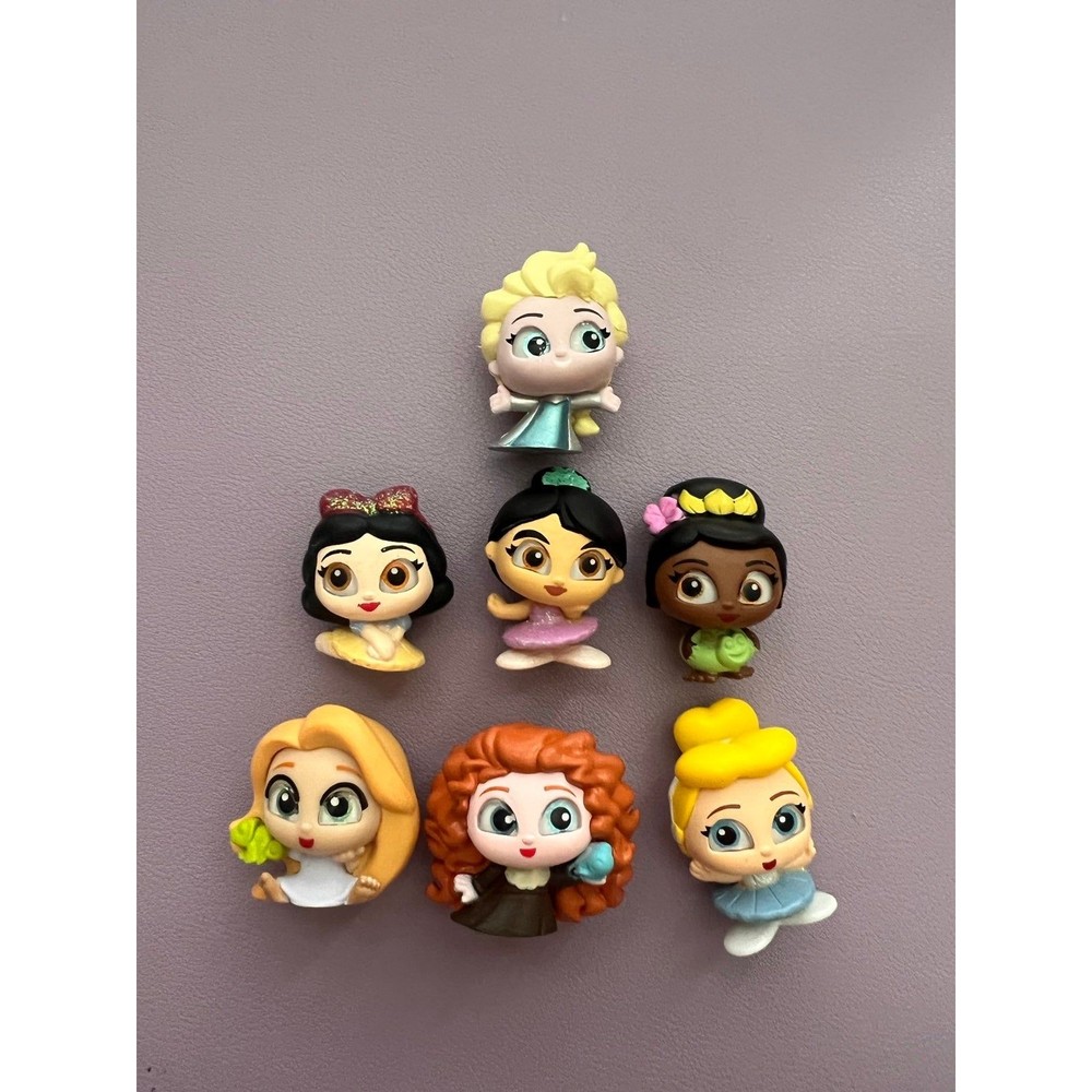 Princess Disney Doorables LOT